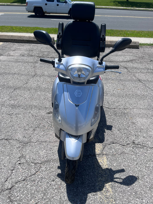 Used - Emmo 3-Wheeled Mobility Scooter